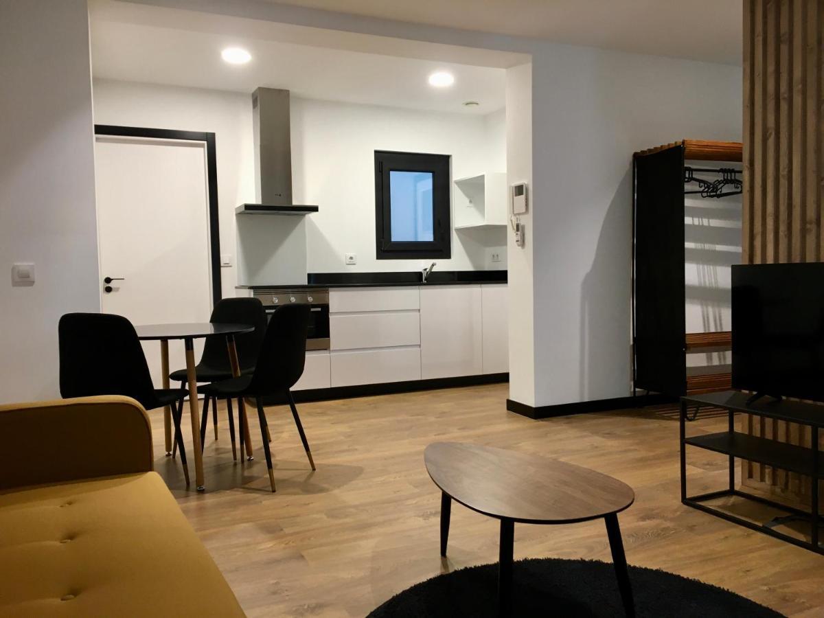 Loft De Diseno Con Balcon Apartment ฟิกวยเรส ภายนอก รูปภาพ